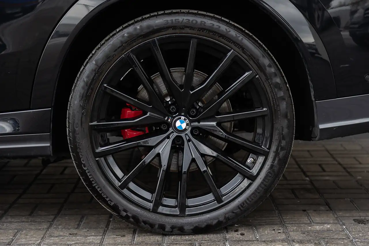 BMW X6 снимка BMW X6