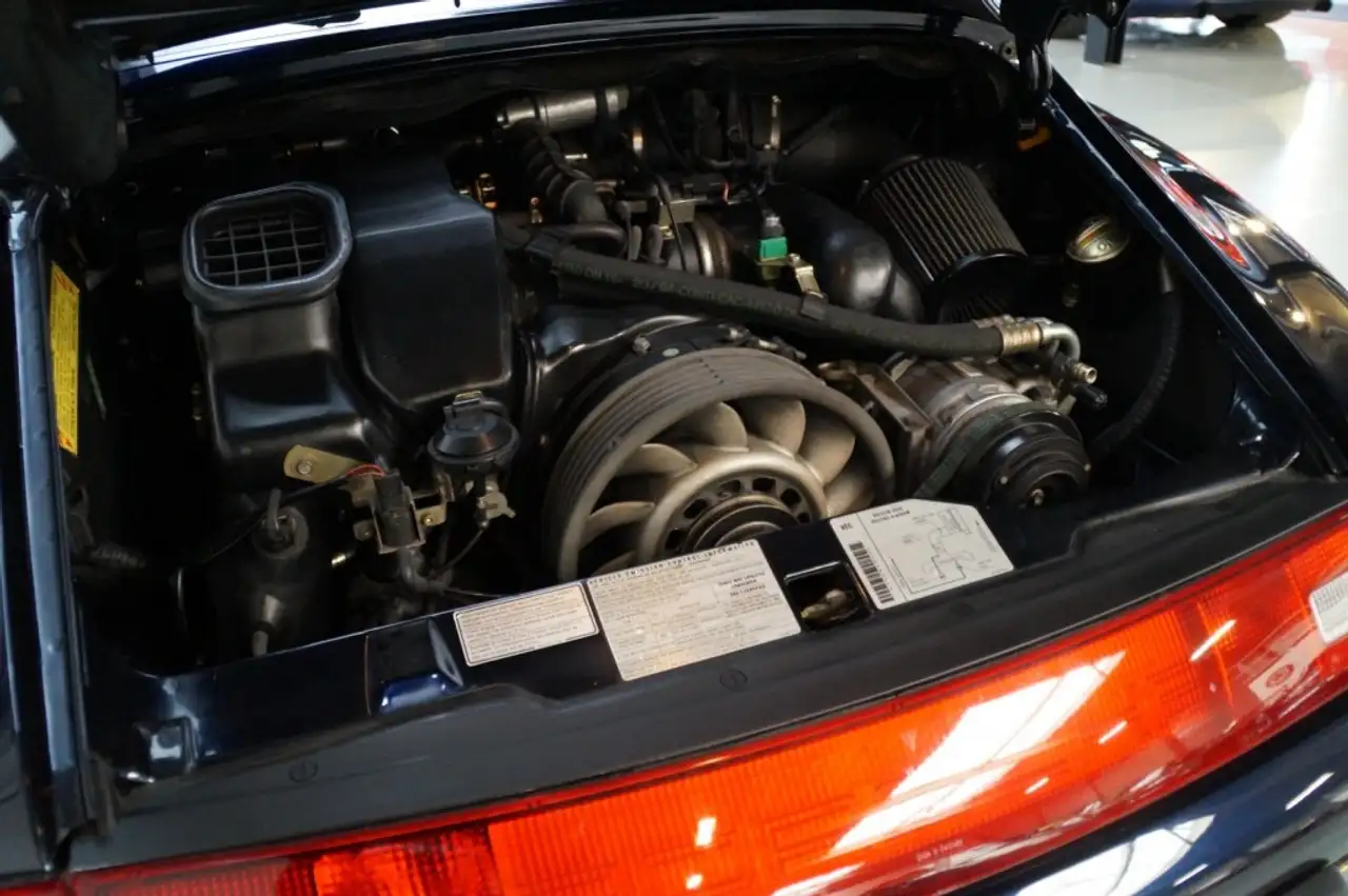 Porsche 993 Carrera 2 Coupe Manual (1995), foto 11