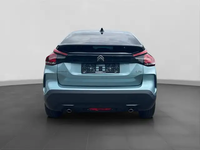 Citroen C4 view 4