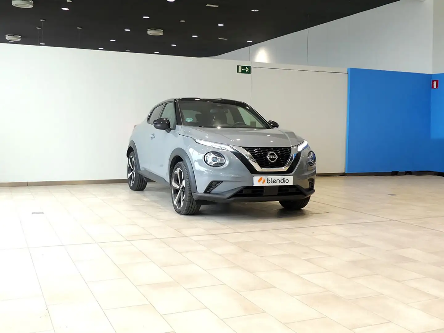 Nissan Juke 1.0 DIG-T TEKNA DCT 114CV 5P Gris - 2