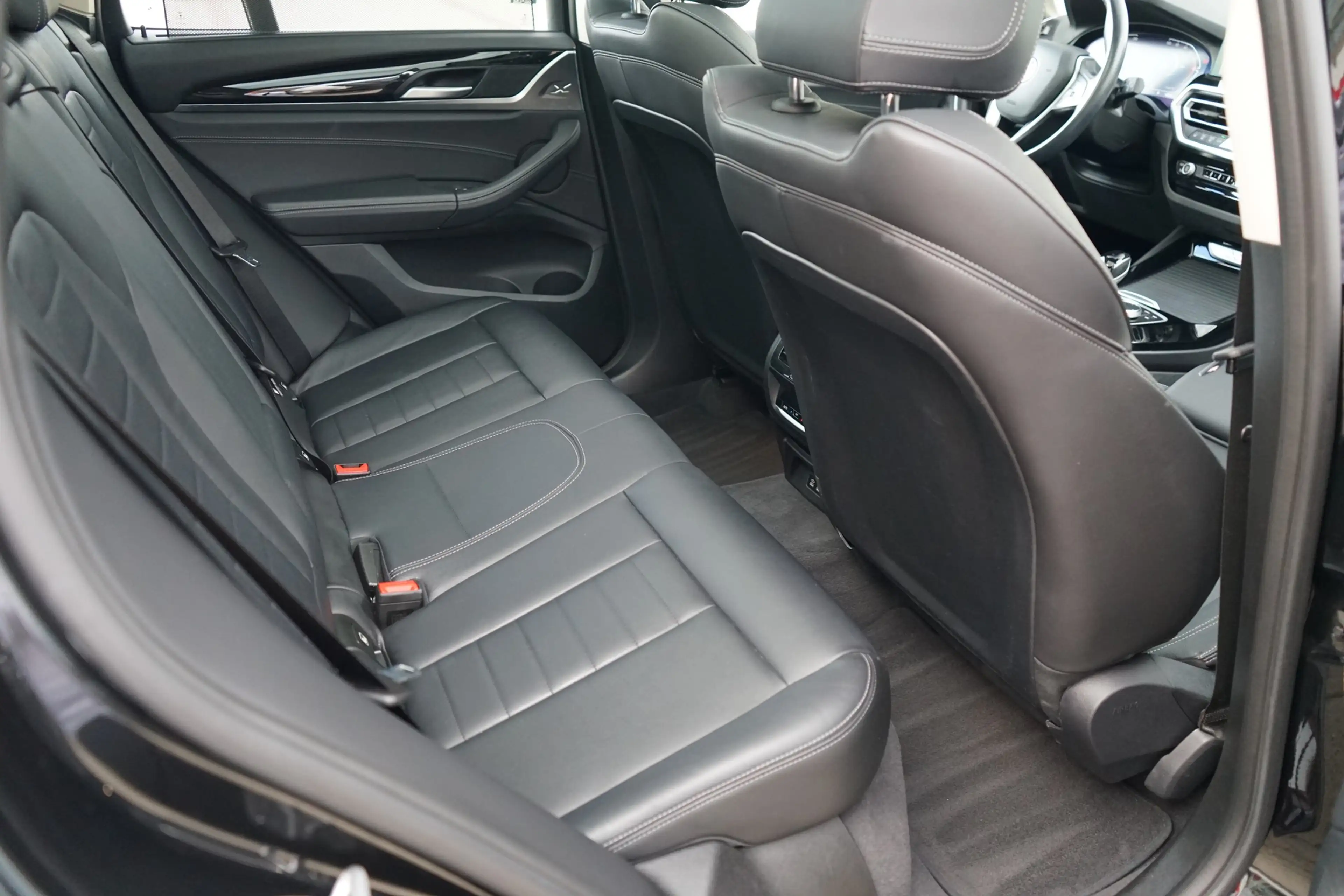 BMW X3 30i xDrive Aut. Laser Navi ACC Totwinkel DAB — photo 11