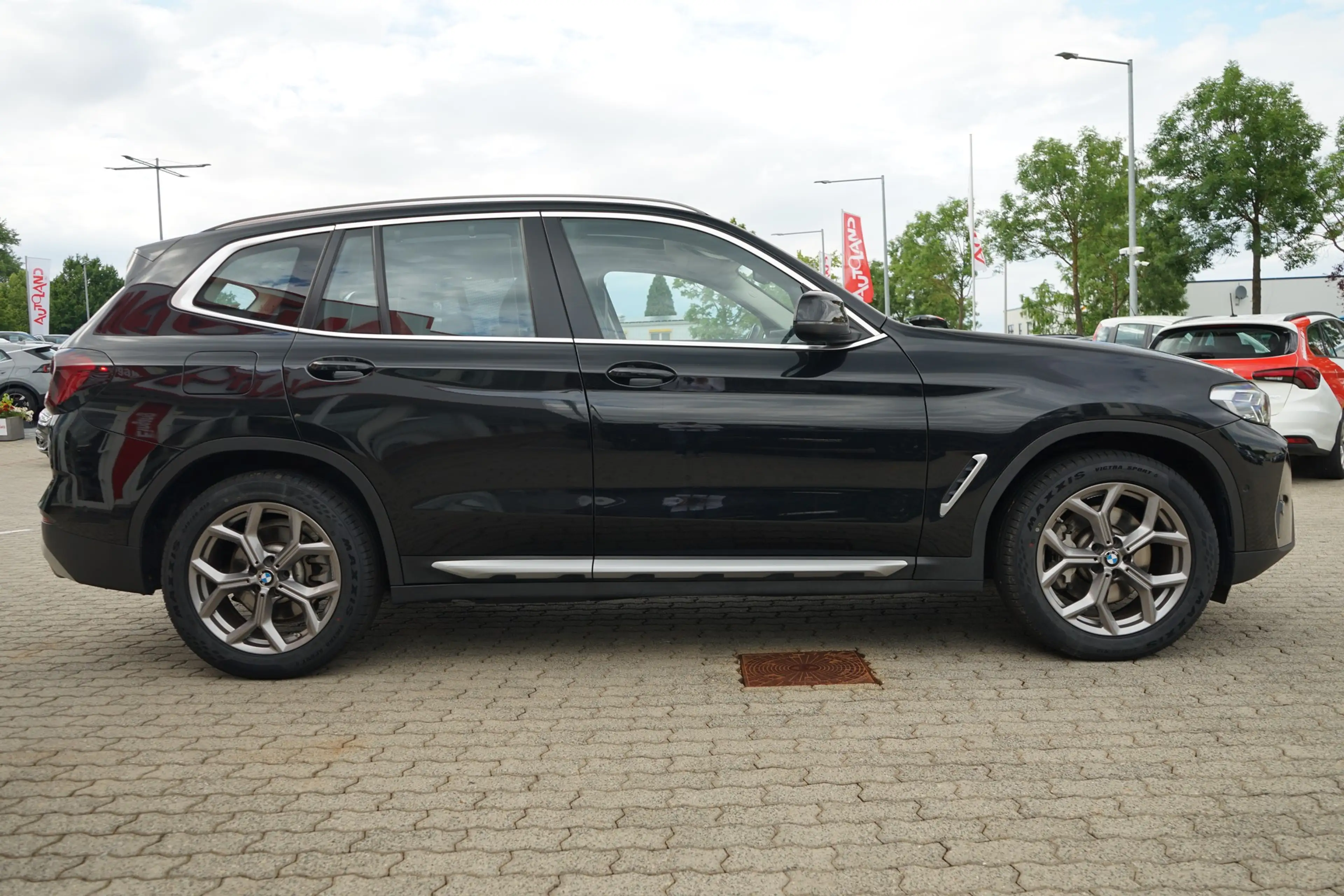 BMW X3 30i xDrive Aut. Laser Navi ACC Totwinkel DAB — photo 3