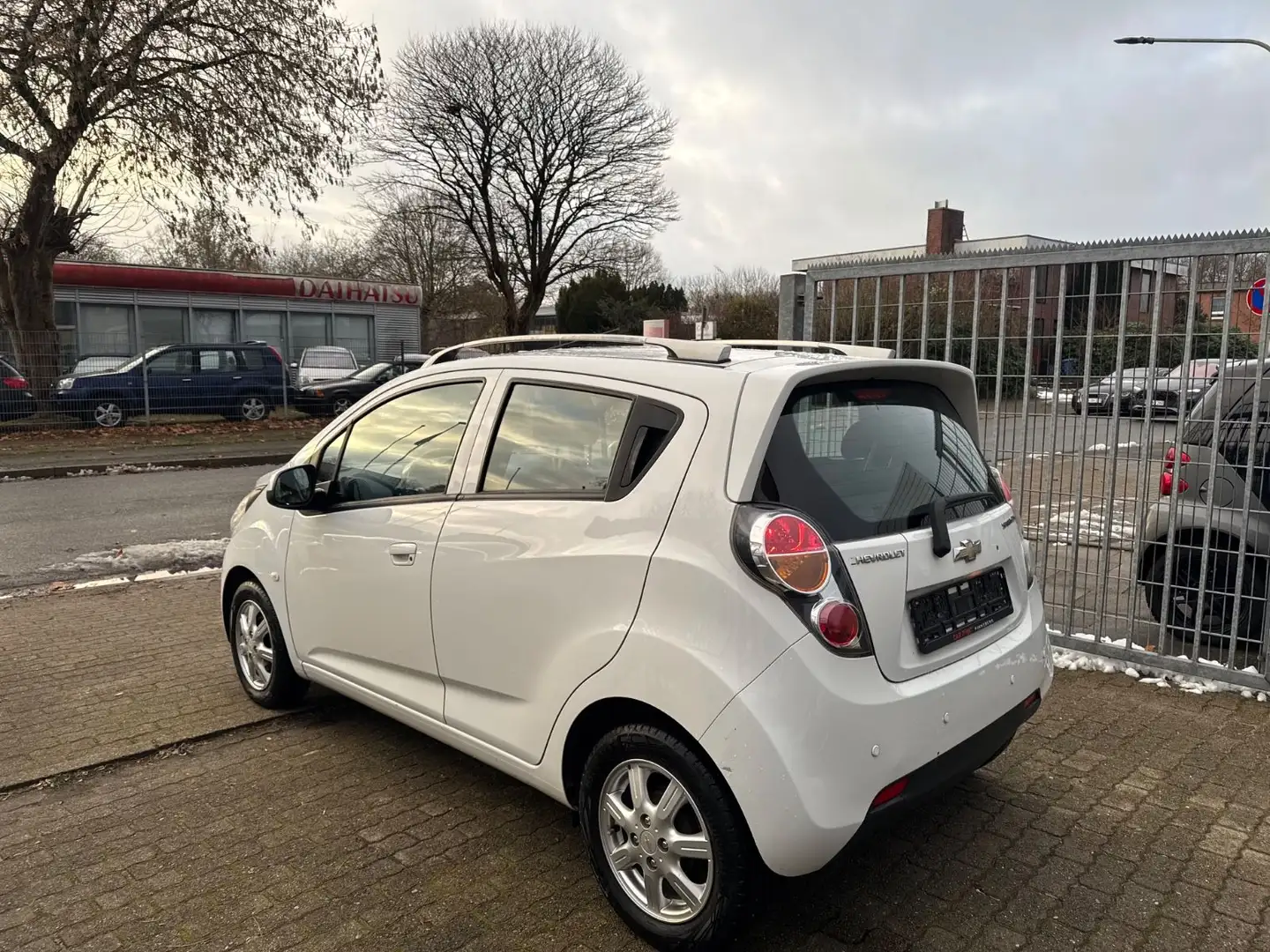 Chevrolet Spark LS+ 4 TÜREN KLIMA TÜV NEU ELEKTRISCHE FENS Wit - 2