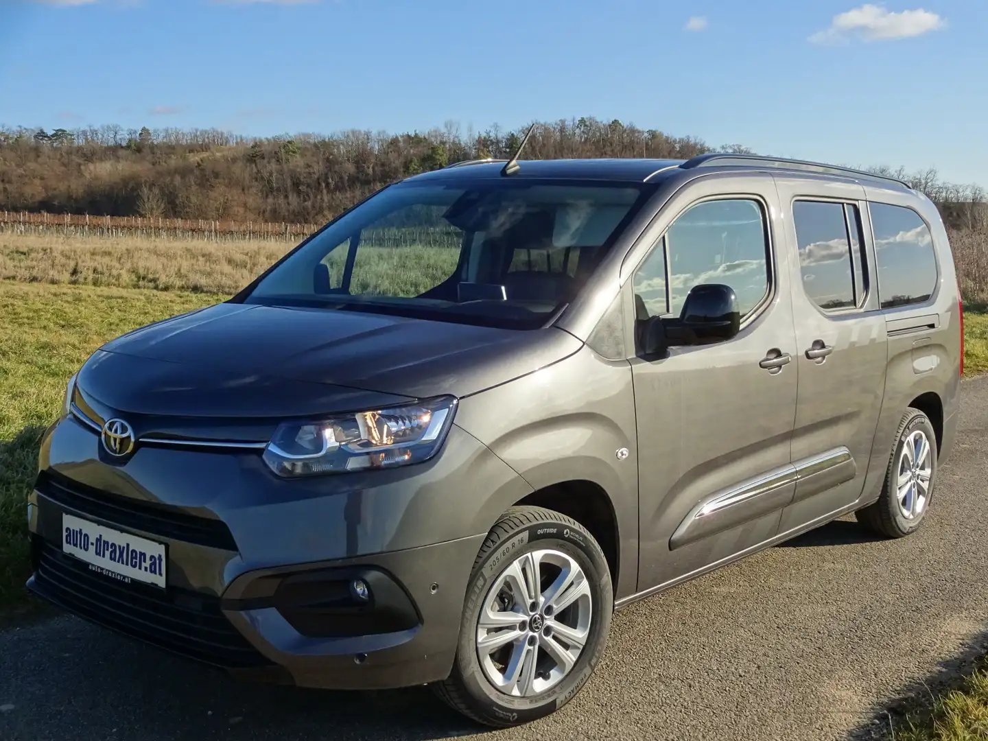 Toyota Proace City Dethleffs Crosscamp Kompaktcamper Grau - 1