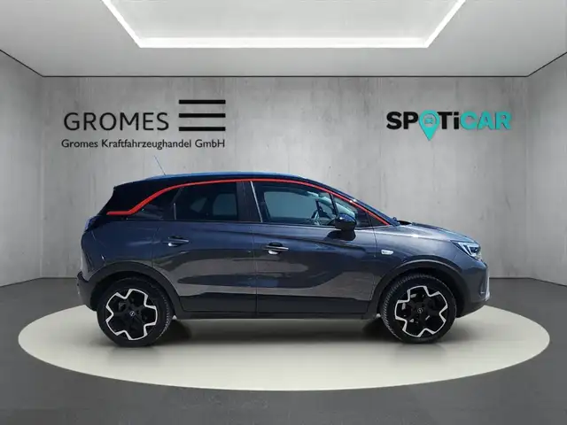 Opel Crossland view 2