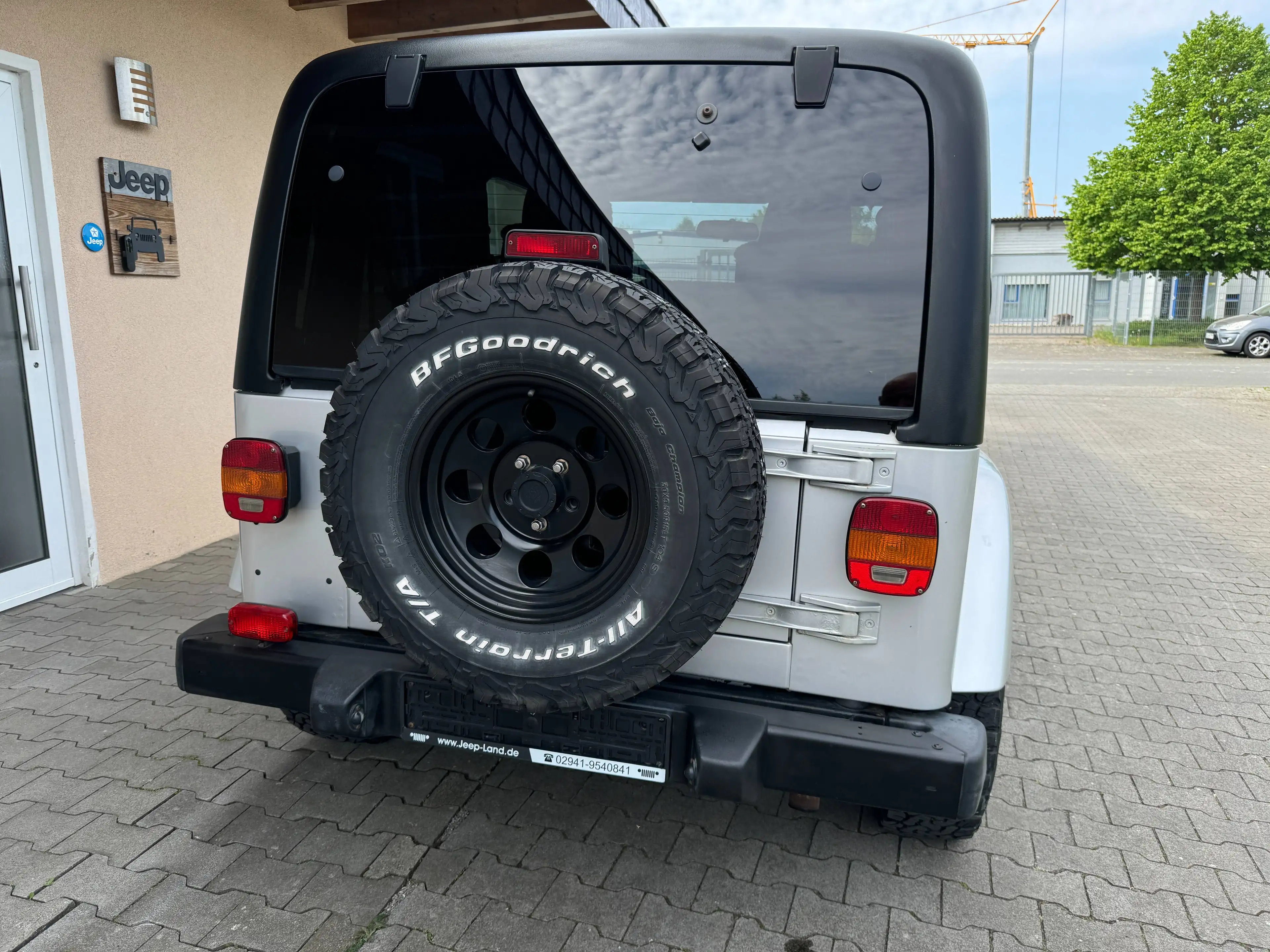 Jeep Wrangler TJ 2.4 Liter 5.Gang G-Kat Euro3 Alufelgen 7J15 mit 30x9.5 R15 BF Goodrich — photo 6
