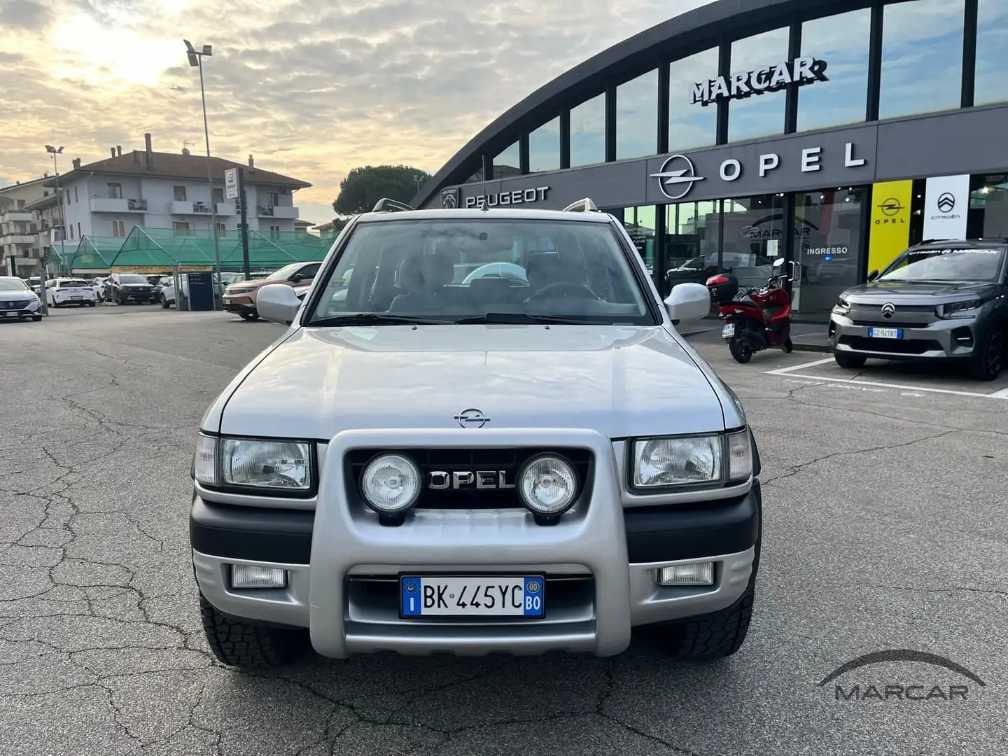 Opel Frontera 2.2 16V DTI Wagon Edition 2000 Gri - 2