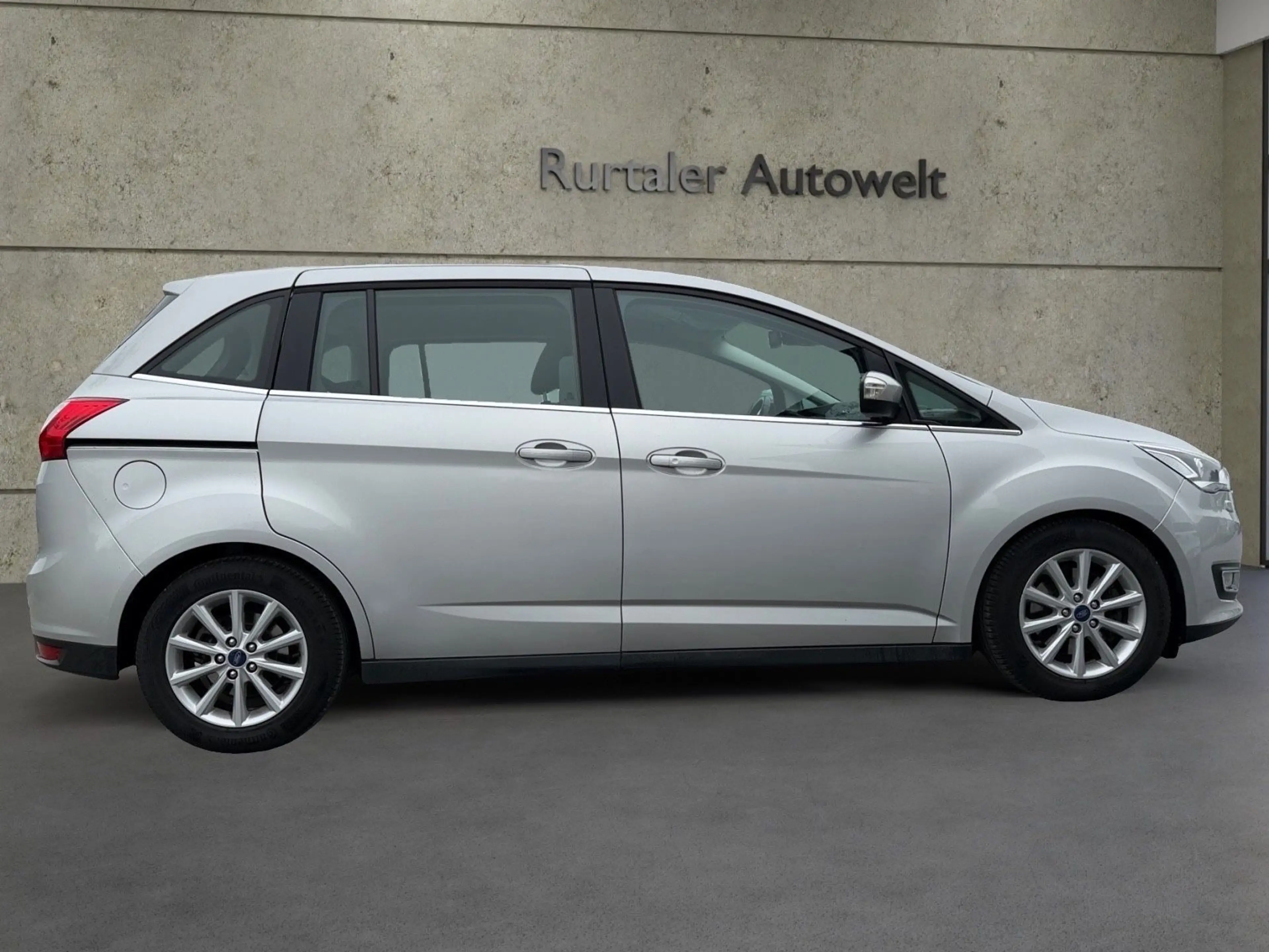 Ford Grand C-Max Grand C-MAX Titanium *7.SITZER*NAVI* — photo 6