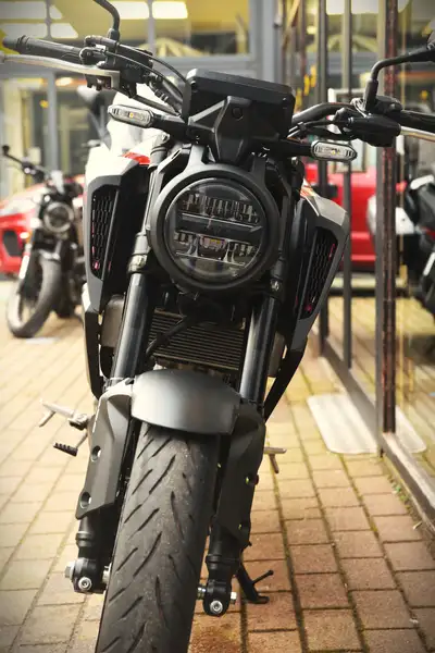 Honda CB 125 - foto 6