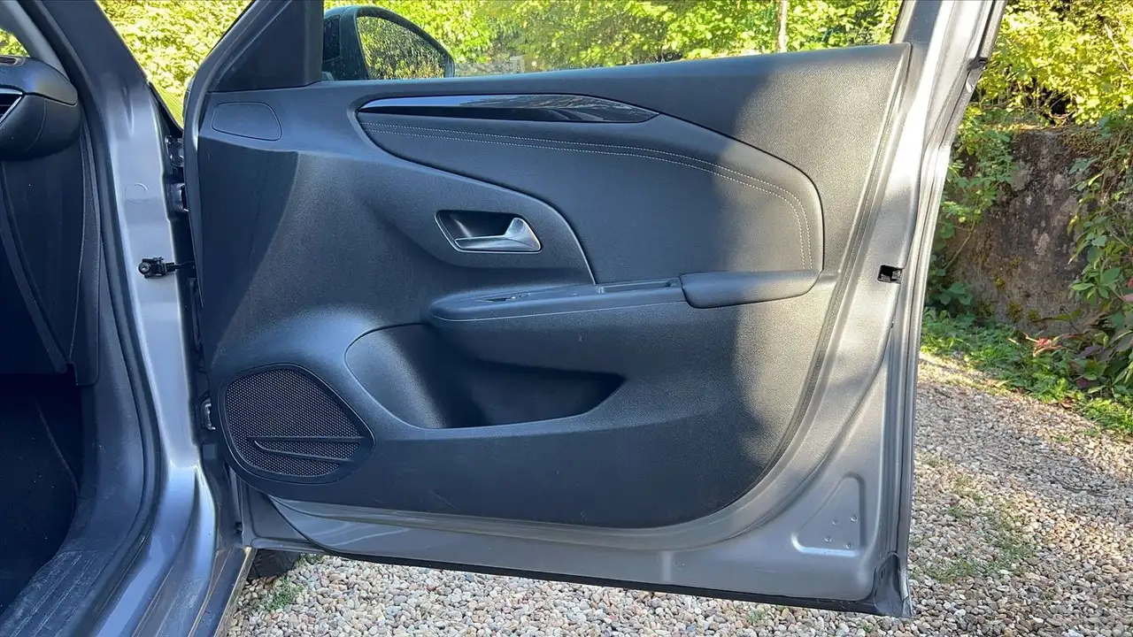 Opel Corsa Corsa — photo 22