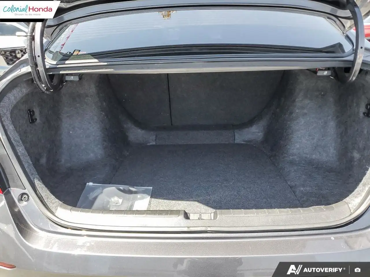 Honda Accord снимка Honda Accord