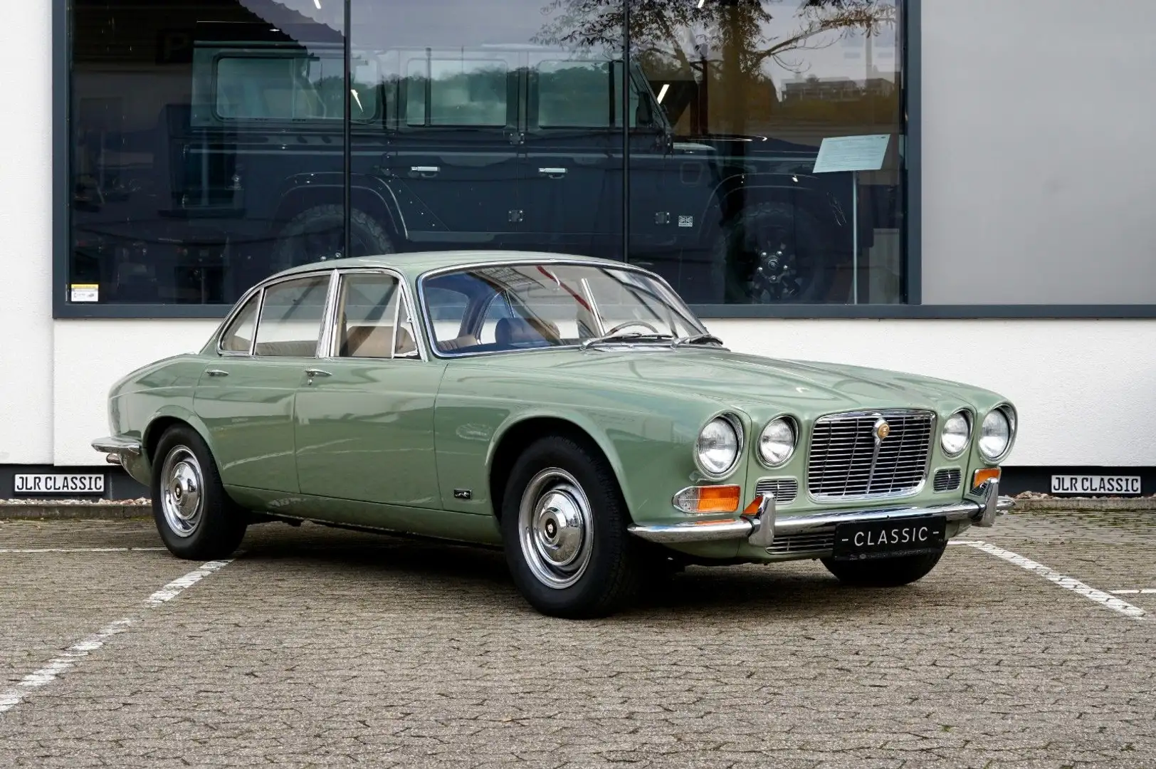 Jaguar XJ 6 Serie 1 Automatik 4.2 ltr. Grün - 1