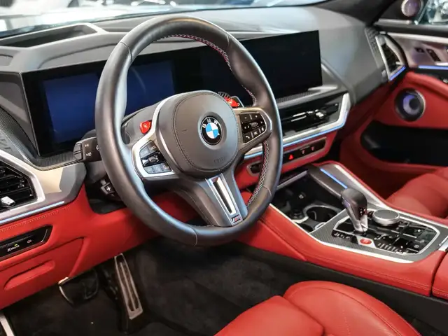 BMW XM view 8
