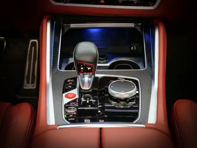 BMW XM view 14