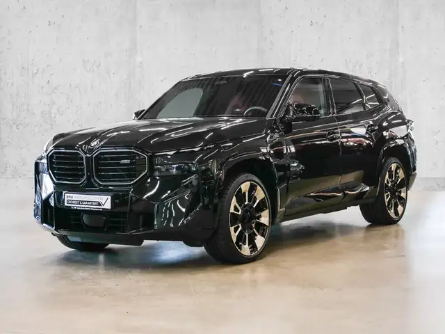 2025 BMW XM in Black for sale
