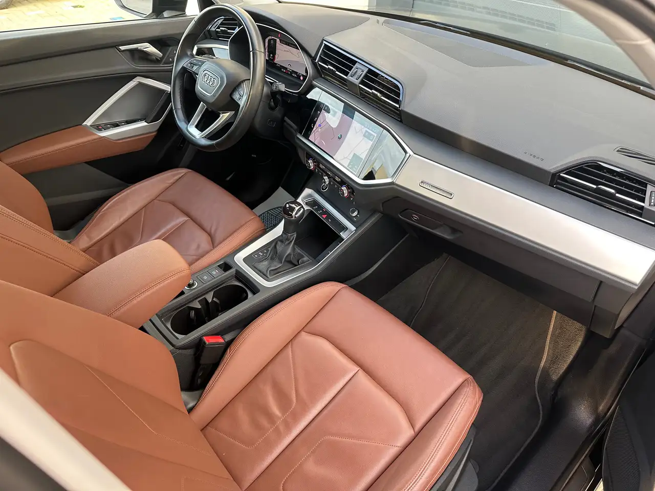 Audi Q3 Édition Black 35 TDI 150CV Automatique / Full, миниатюра 7