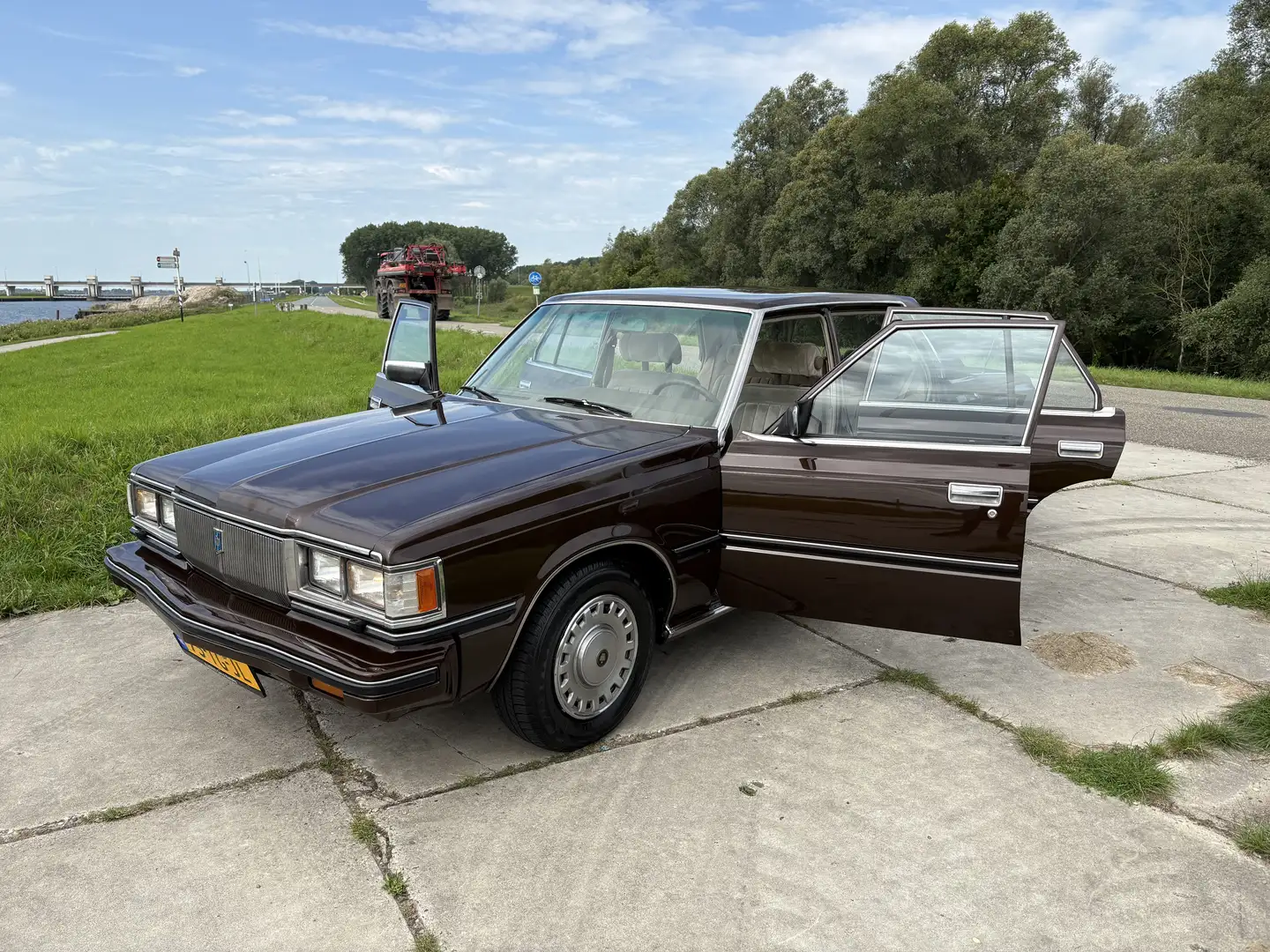 Toyota Crown 2.8i Super Saloon Maro - 2