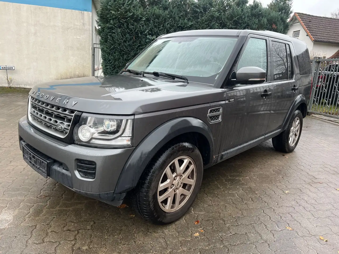 Land Rover Discovery 4 TDV6 HSE Facelift 8Gang Automatik Grau - 2