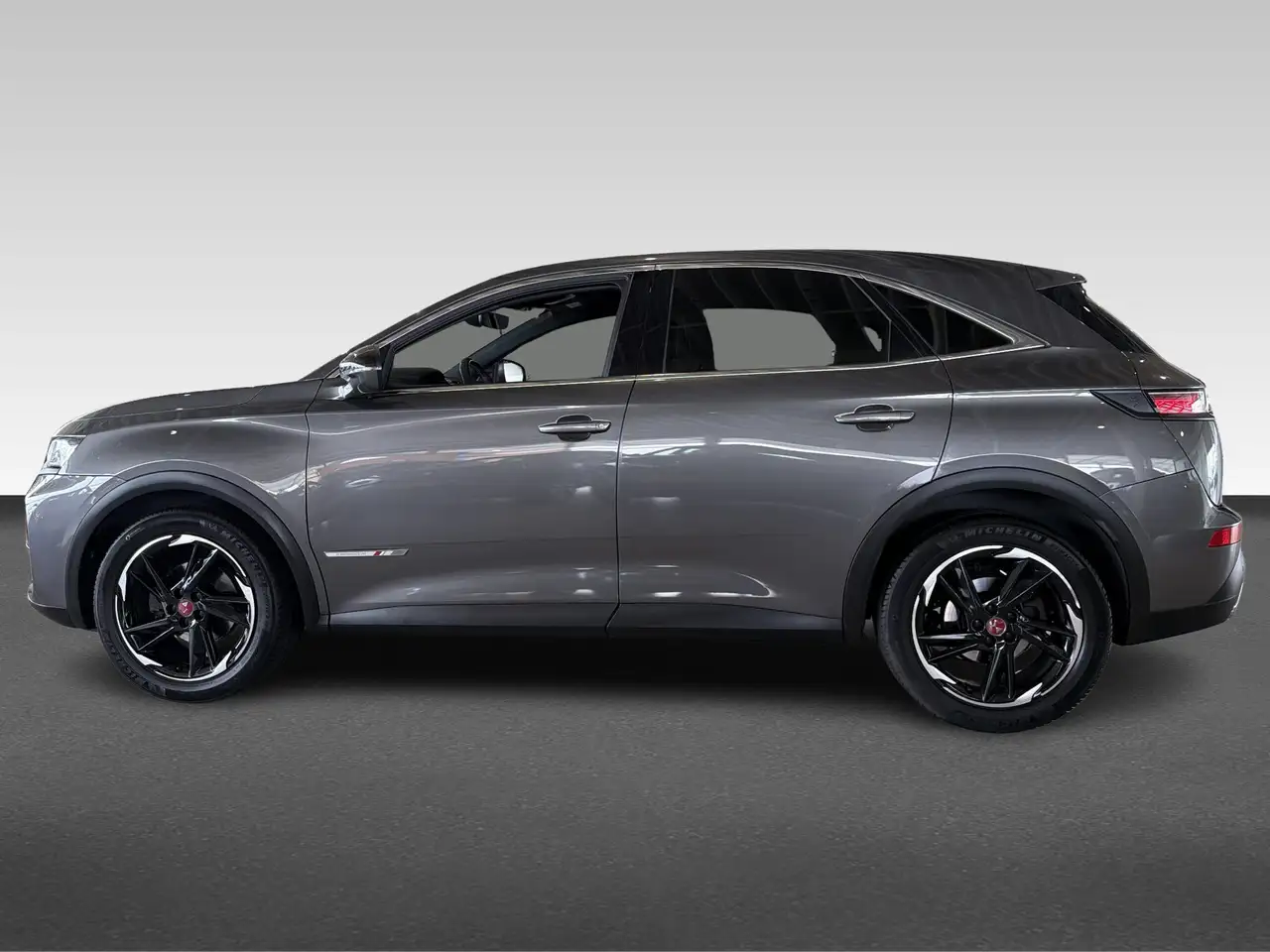 DS Automobiles DS 7 Crossback 2021