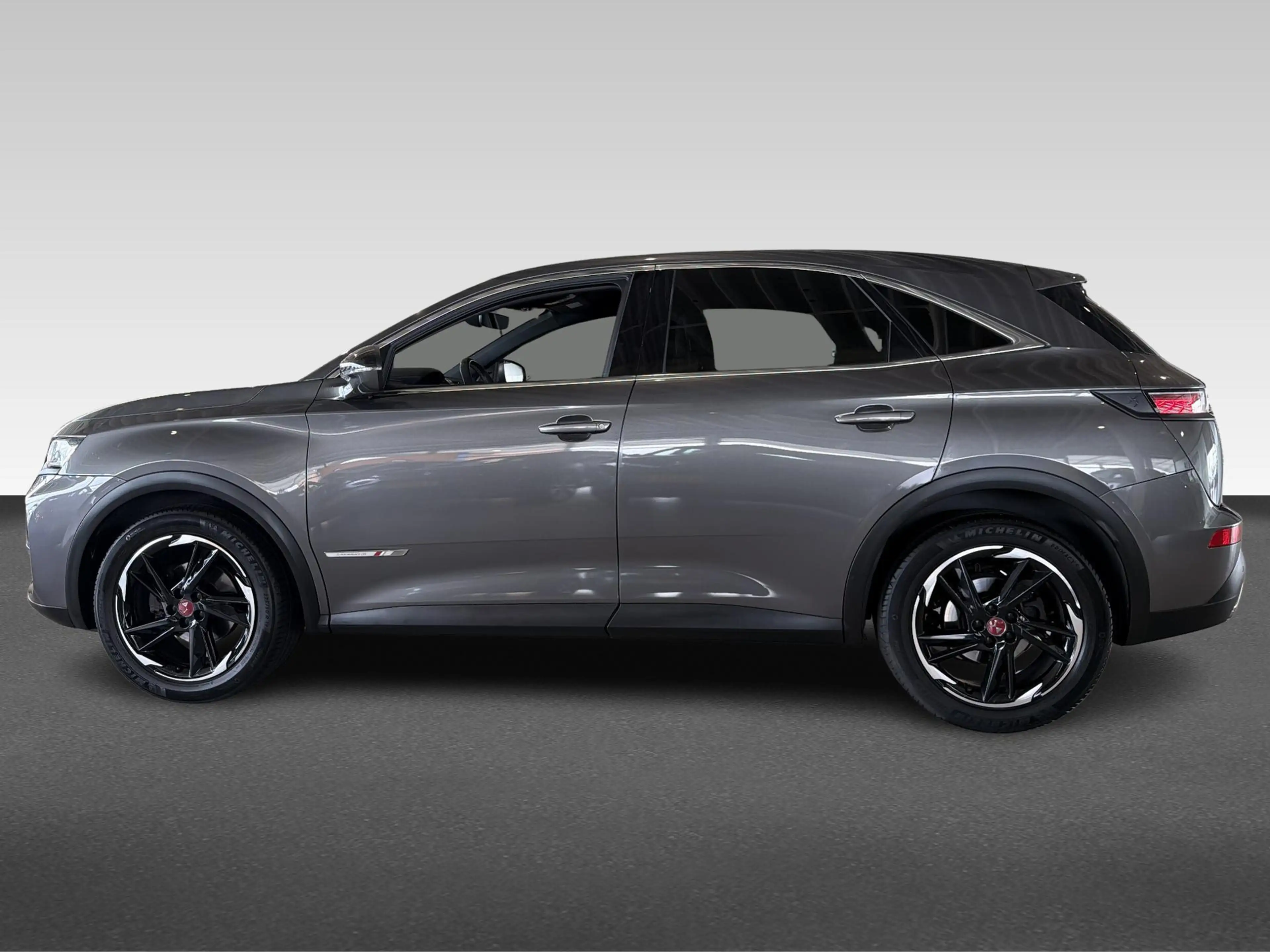 DS Automobiles DS 7 Crossback 1.6 PureTech Performance Line — photo 2