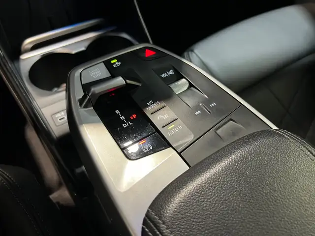 BMW 2 Series view 15