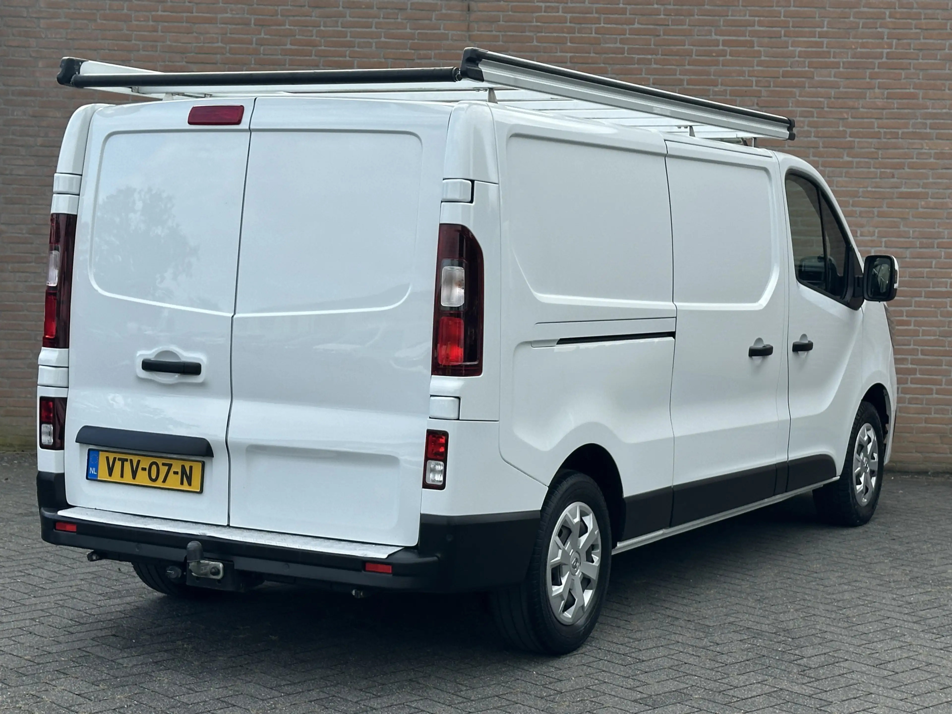 Renault Trafic 2.0dCi 130PK Lang / Navigatie / Imperiaal / Euro6 — photo 5