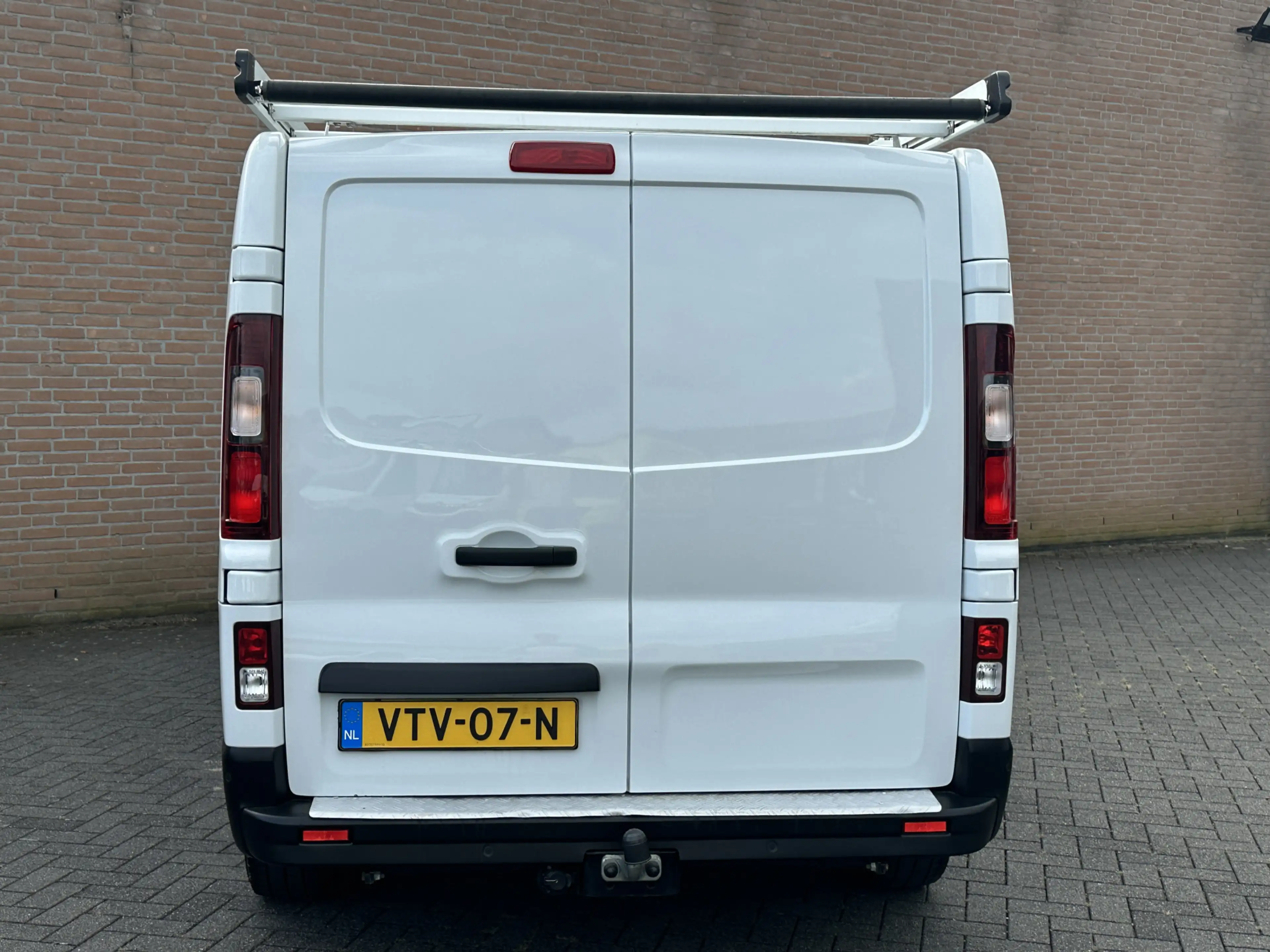 Renault Trafic 2.0dCi 130PK Lang / Navigatie / Imperiaal / Euro6 — photo 13