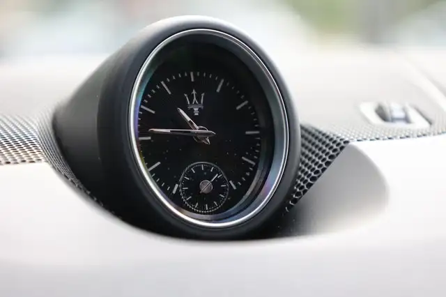 Maserati Levante view 19