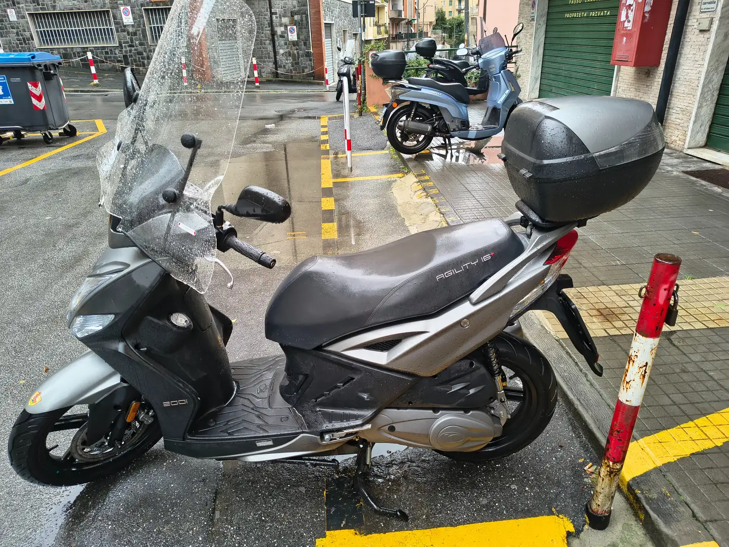 Kymco Agility 200 R16 + abs Gris - 1
