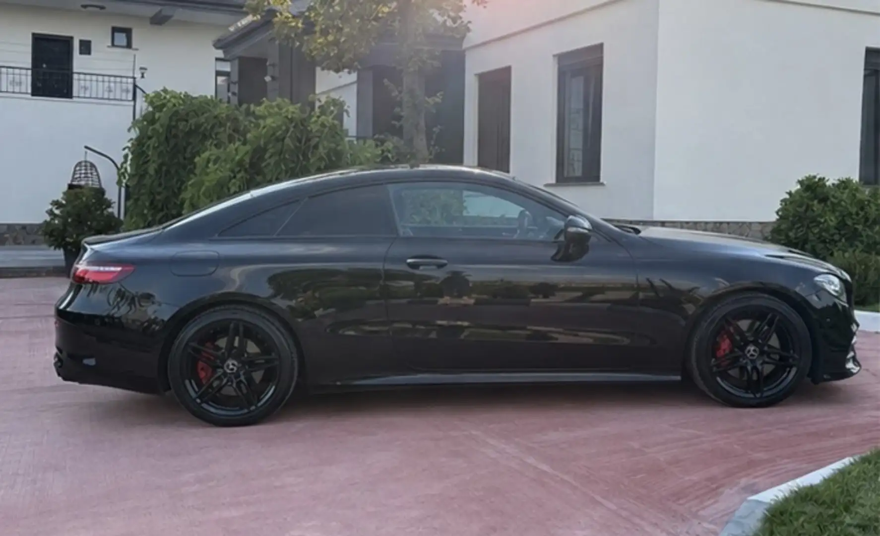 Mercedes-Benz E 200 E200 Coupe - 2