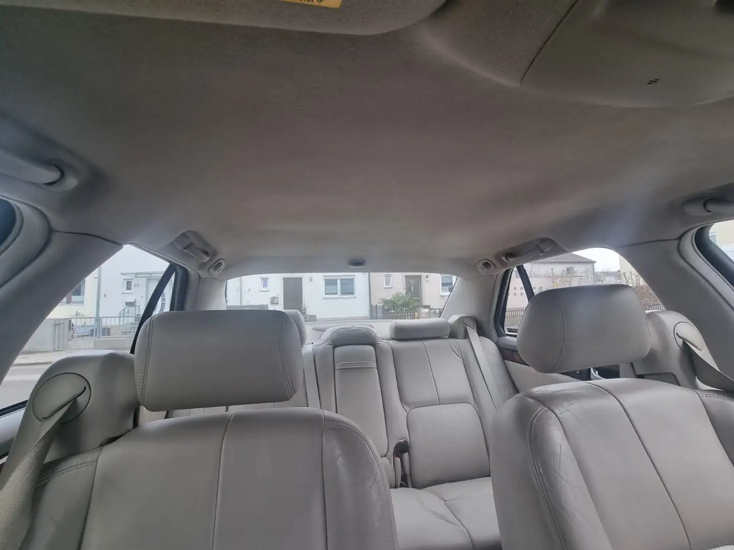 Cadillac Seville STS - 2