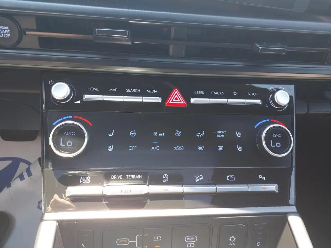 Hyundai SANTA FE снимка Hyundai SANTA FE