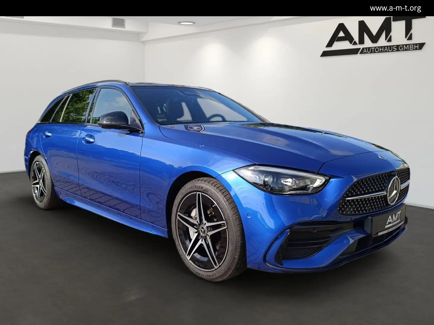 Mercedes-Benz C 300 e T AMG Premium Plus*AHK*Pano*Keyl.*Night Blauw - 2