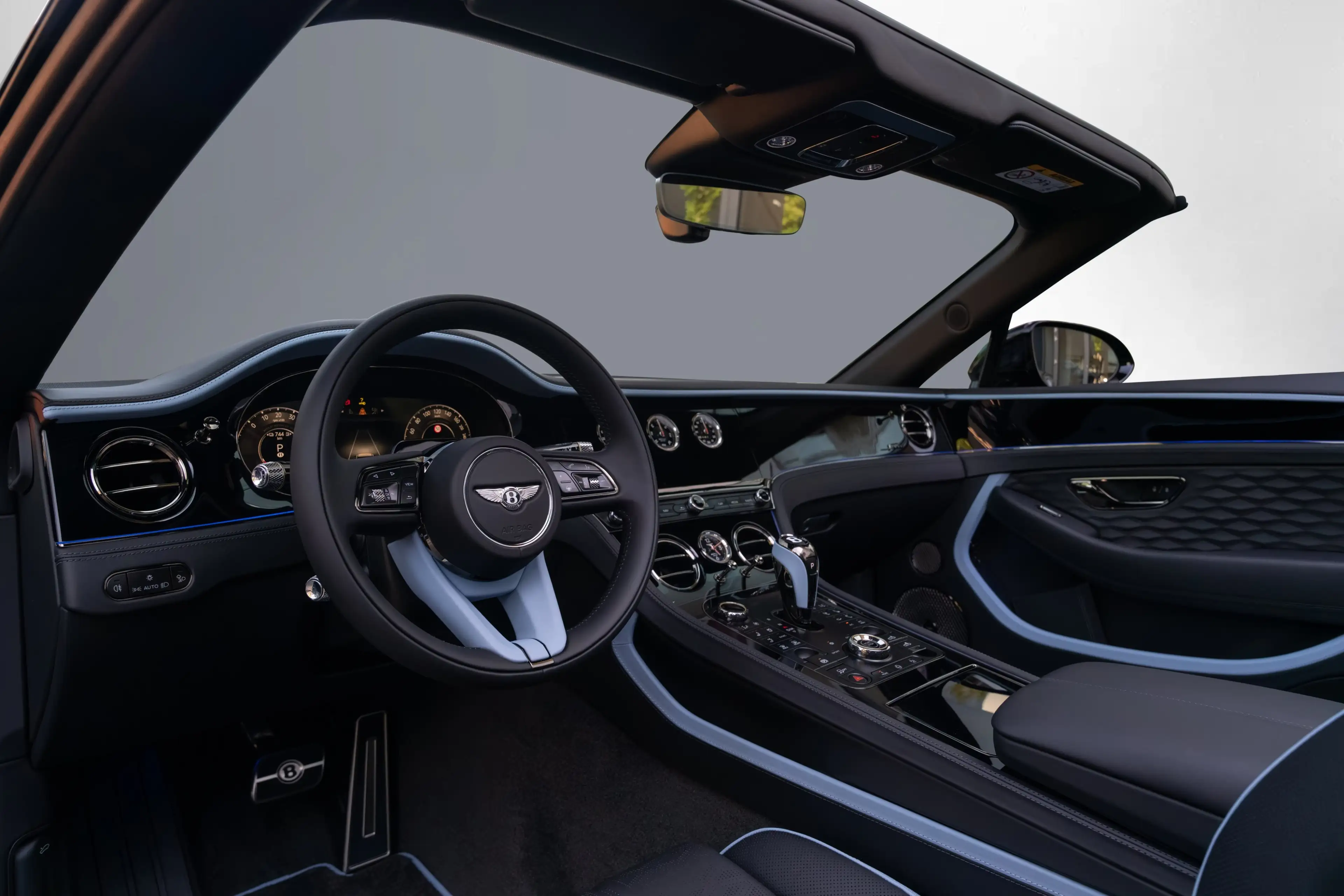 Bentley Continental GTC Speed *Pinstripe* — photo 15