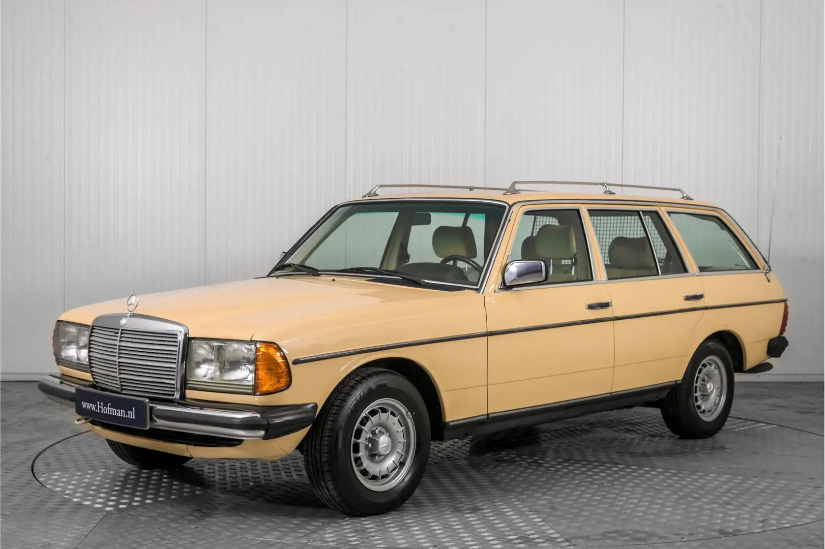 Mercedes-Benz 300 300D 300TDT 300D Turbodiesel 300TDT Żółty - 1