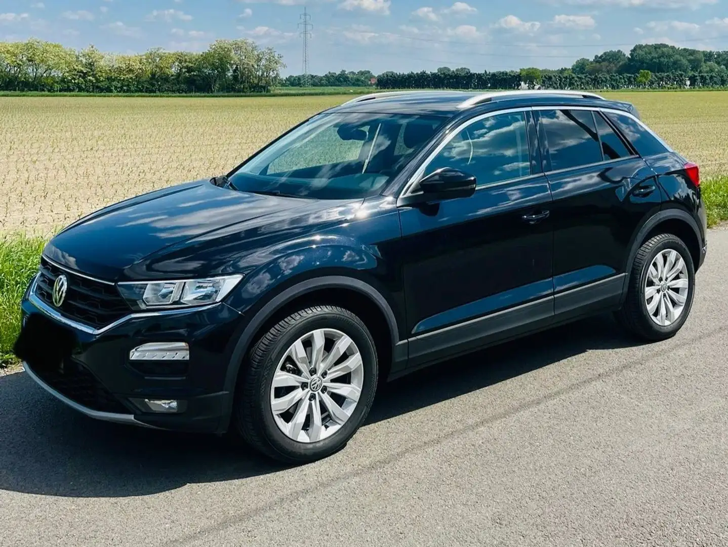 Volkswagen T-Roc T-Roc 1,0 TSI Design Design Schwarz - 1