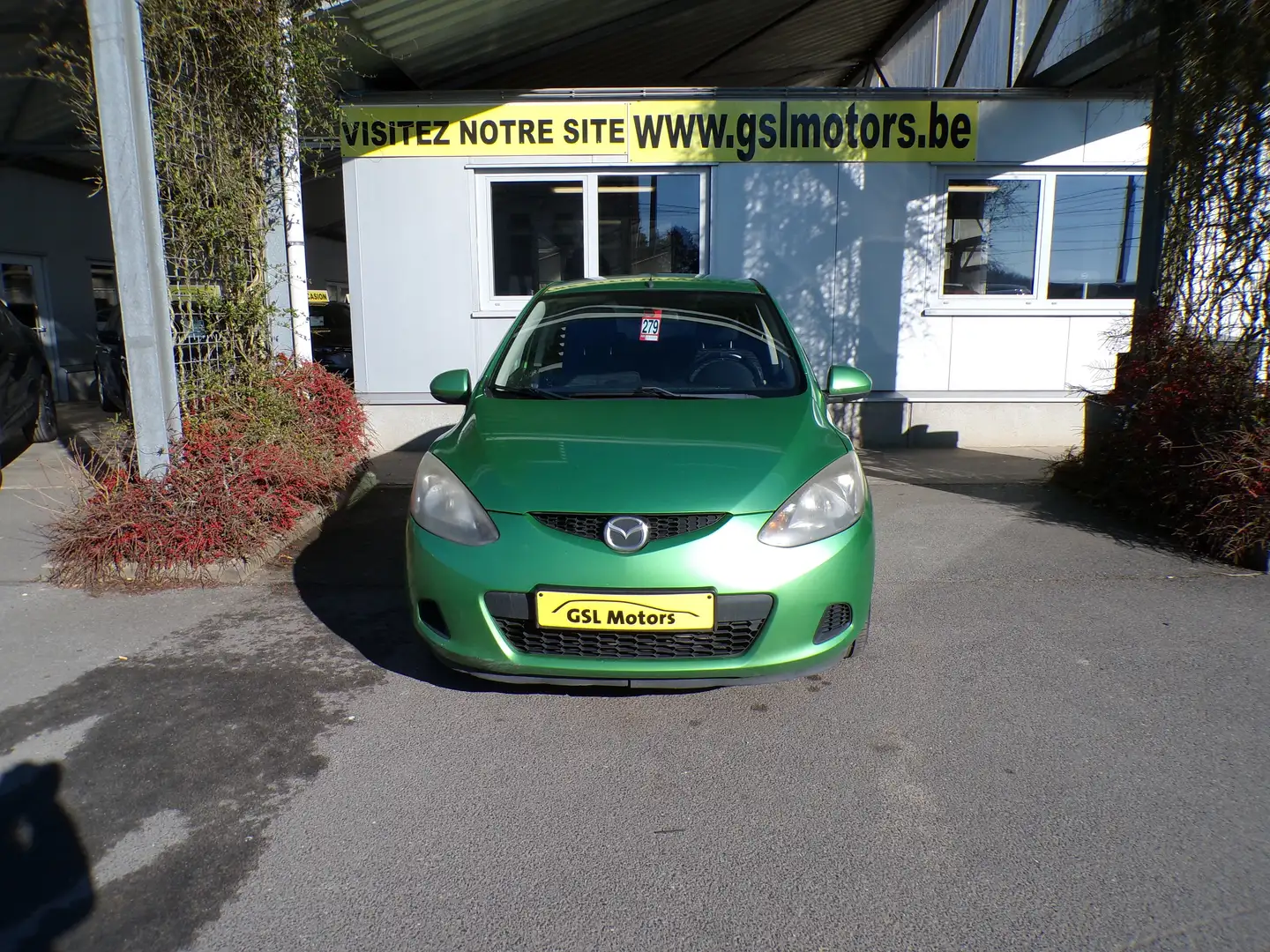 Mazda 2 1.4 CDVi 68cv 5 portes 02/2009 vert Airco Radio CD Groen - 2