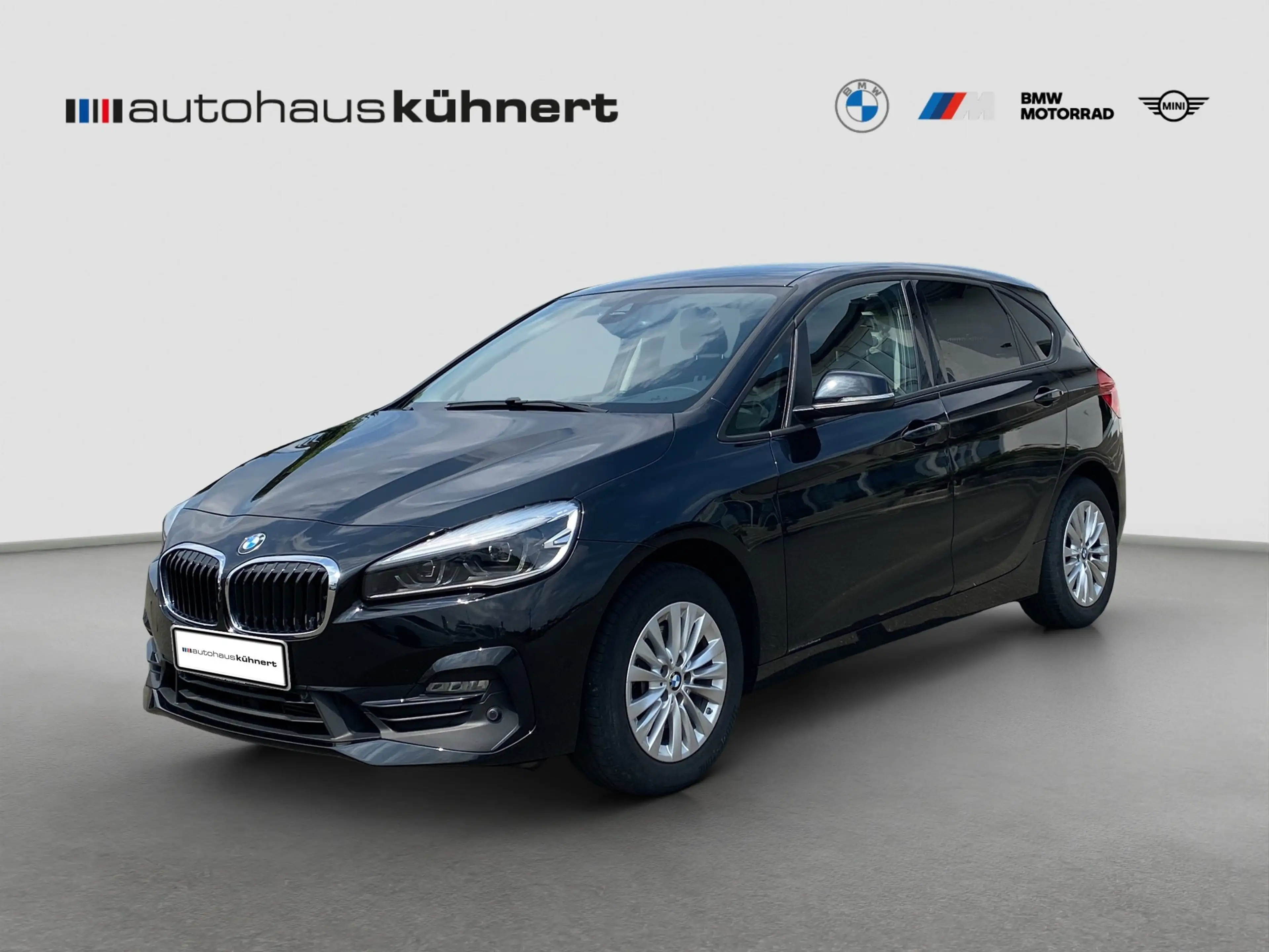 BMW 218 218d xDrive Active Tourer LED AHK HiFi Navi RFK — photo 2