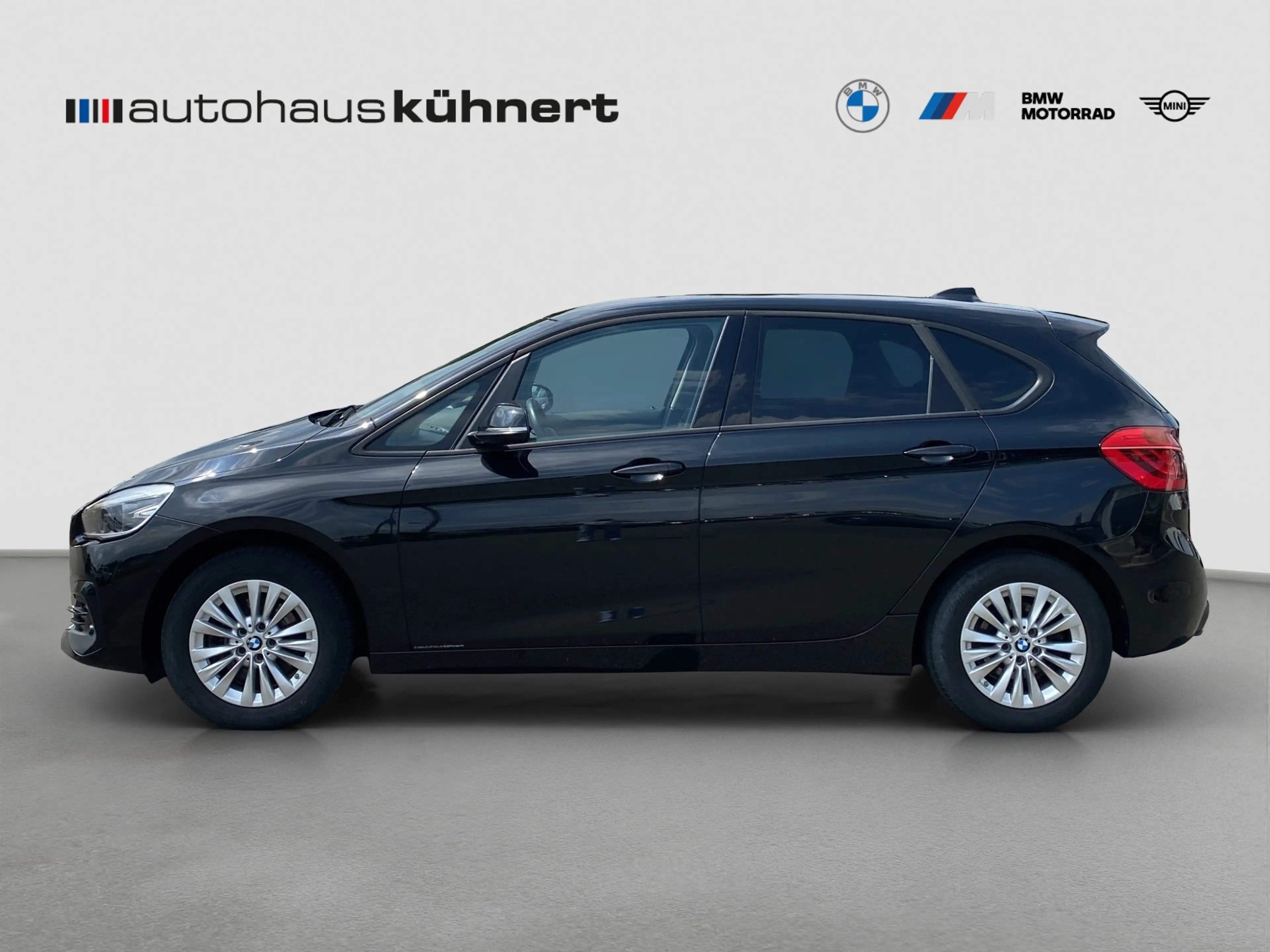 BMW 218 218d xDrive Active Tourer LED AHK HiFi Navi RFK — photo 4
