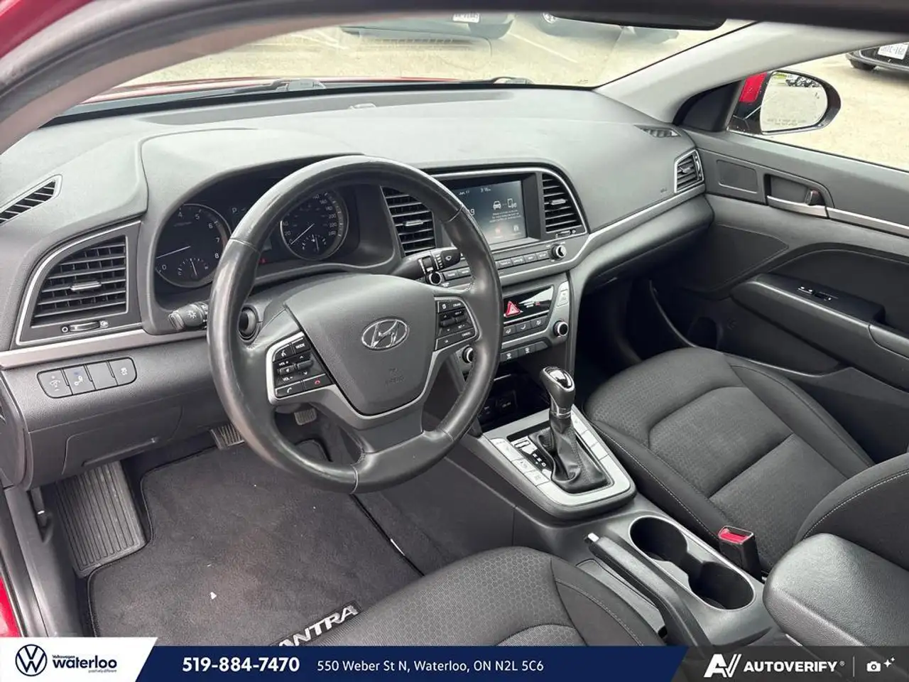 Hyundai ELANTRA снимка Hyundai ELANTRA