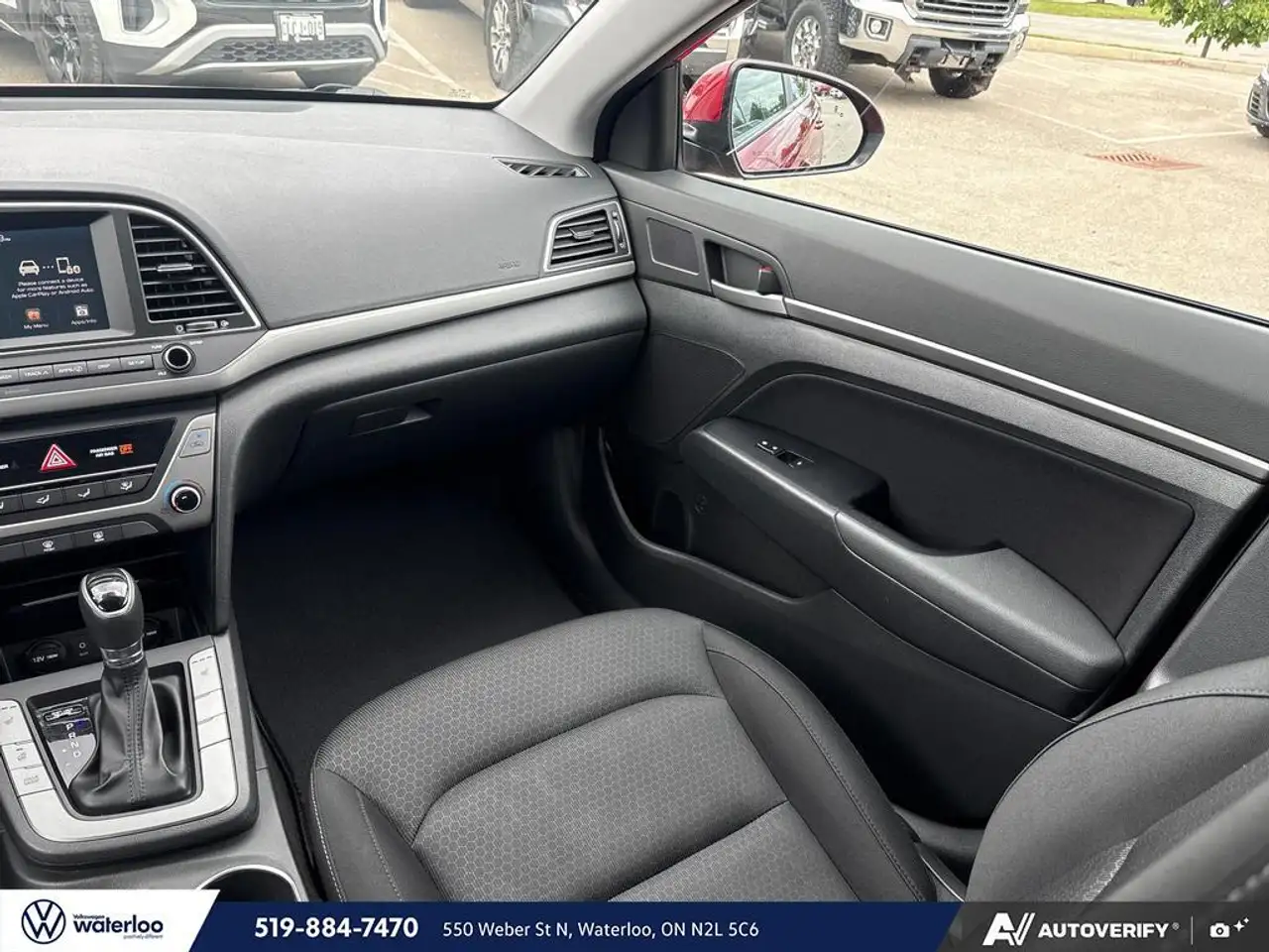 Hyundai ELANTRA снимка Hyundai ELANTRA