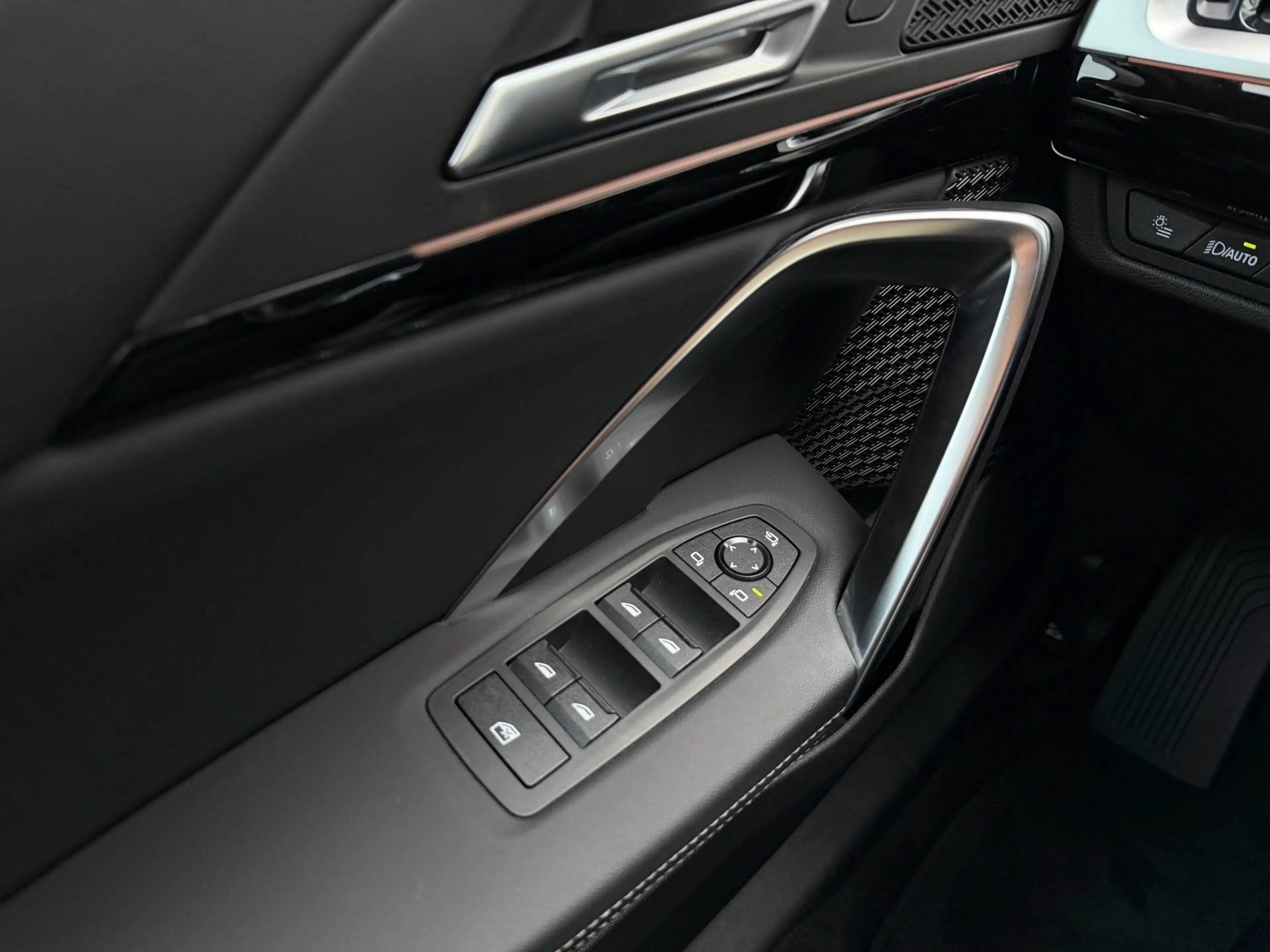 BMW X1 sDrive18d M Sport DA Prof ACC PA+ HuD AHK — photo 15