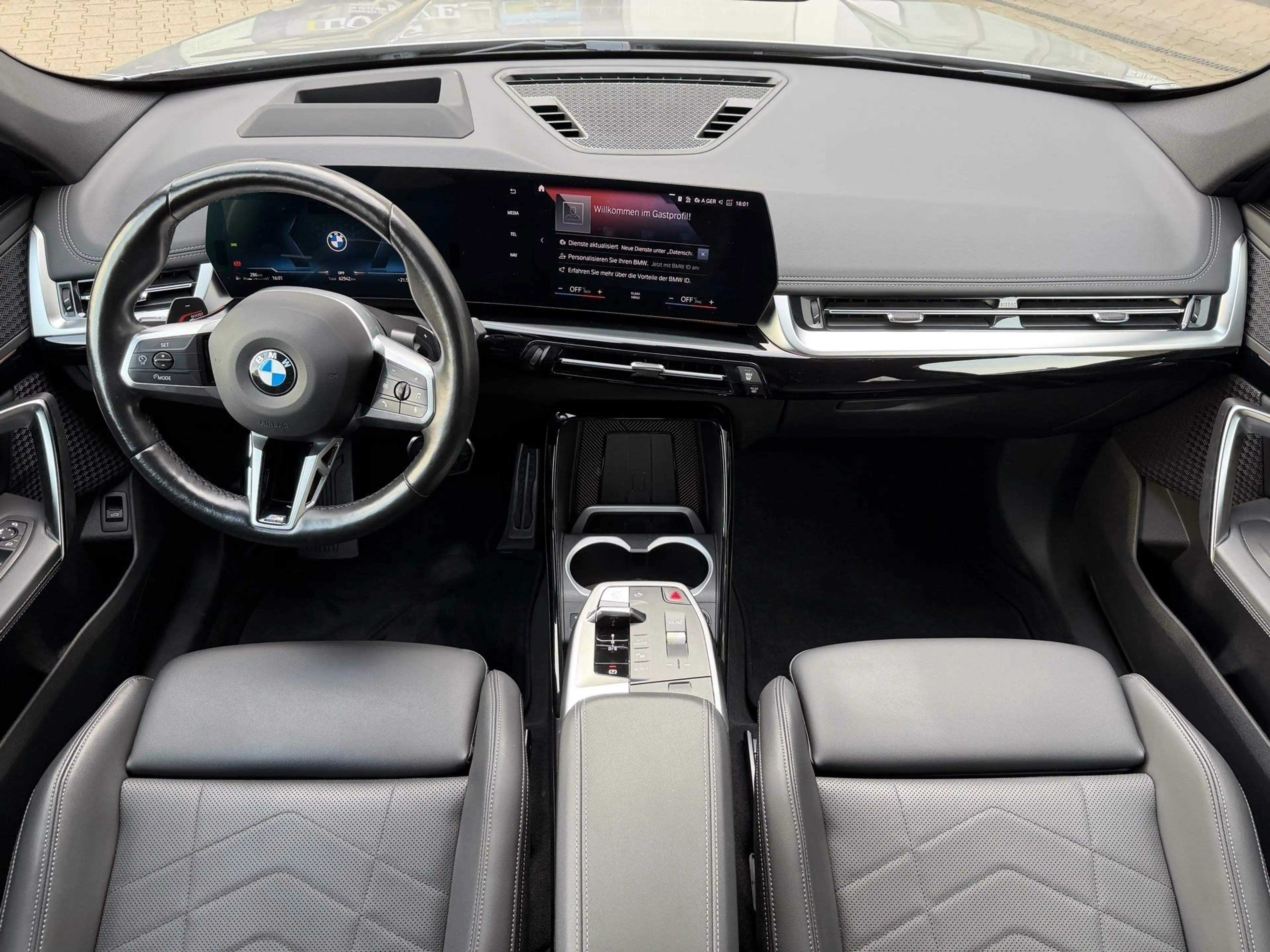 BMW X1 sDrive18d M Sport DA Prof ACC PA+ HuD AHK — photo 3