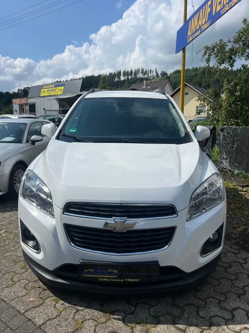 Chevrolet Trax LS+ Blanco - 2