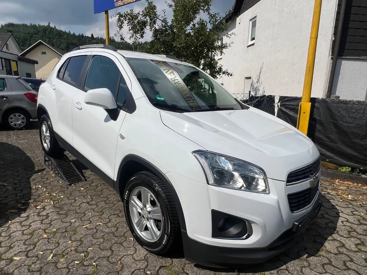Chevrolet Trax LS+ Blanco - 1