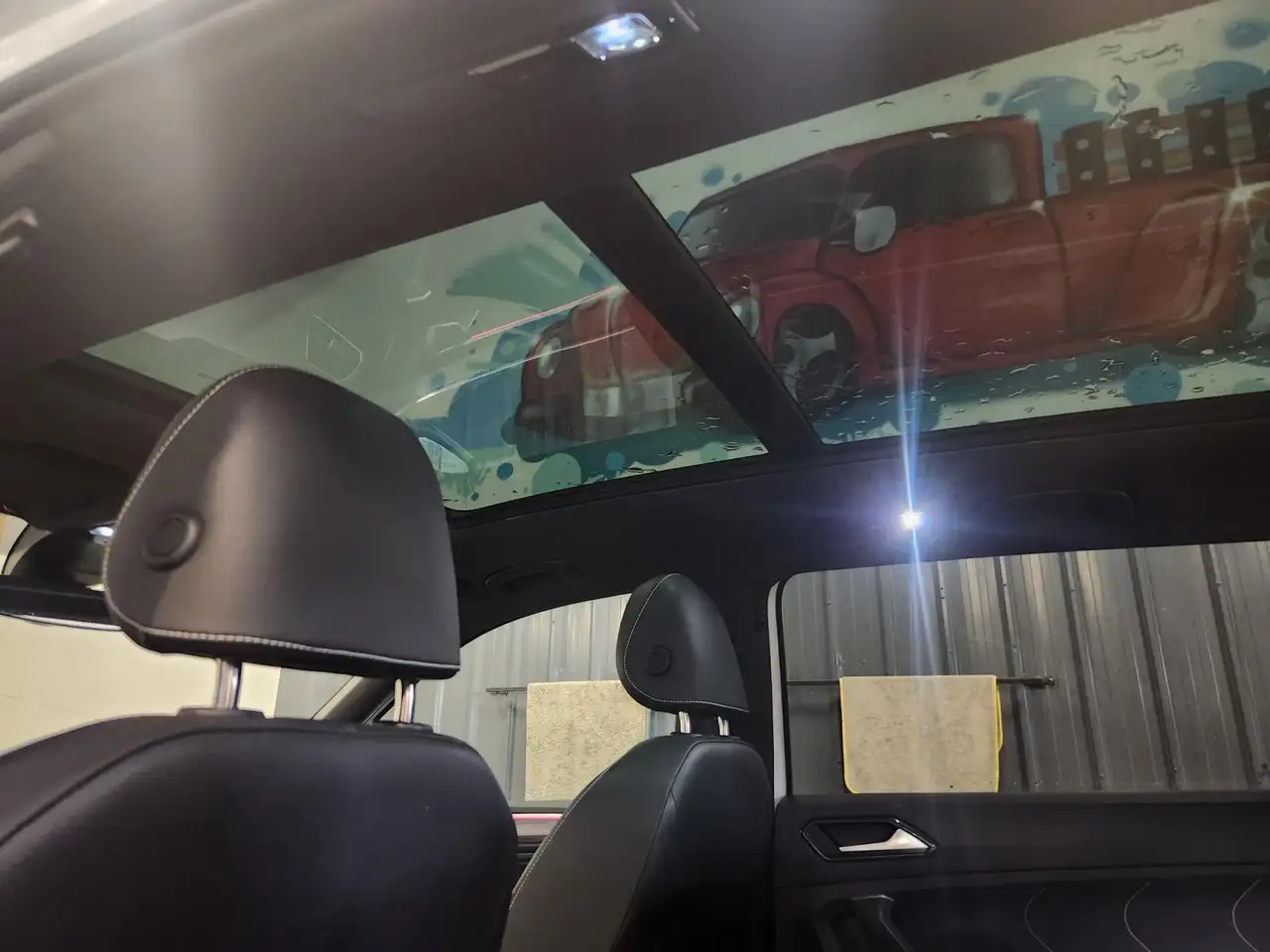 Volkswagen Tiguan снимка Volkswagen Tiguan