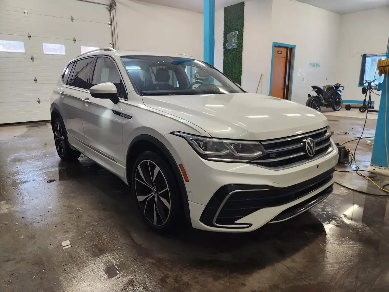 Volkswagen Tiguan снимка Volkswagen Tiguan