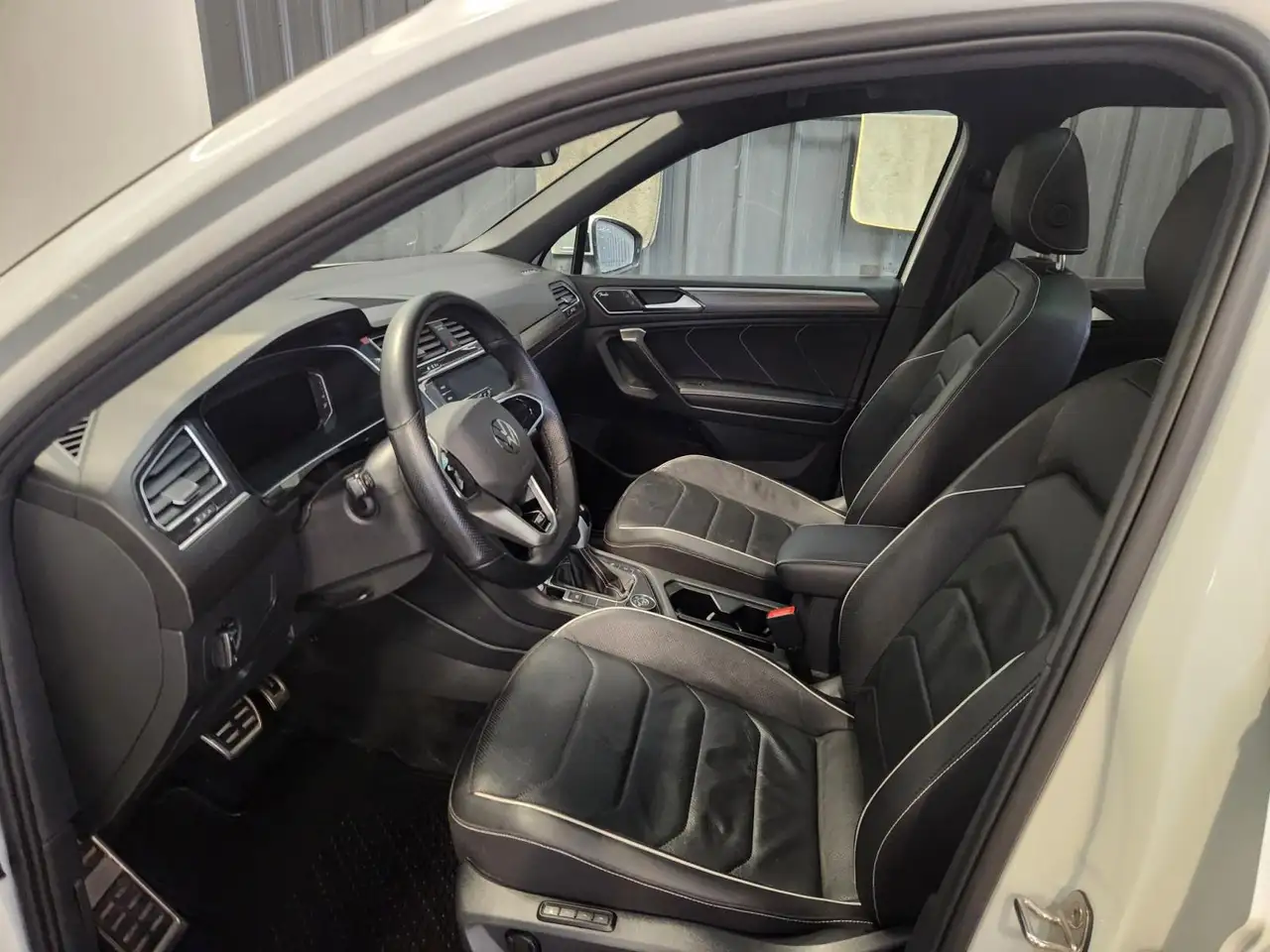 Volkswagen Tiguan снимка Volkswagen Tiguan