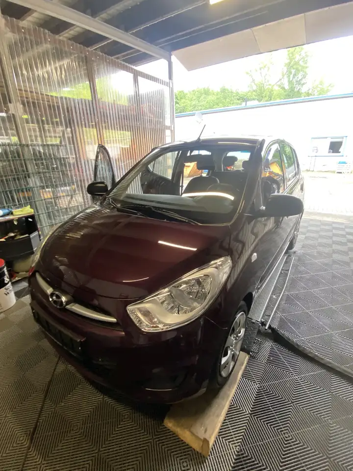 Hyundai i10