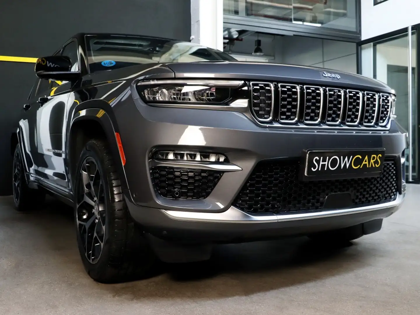 Jeep Grand Cherokee 2.0 PHEV 4xe Summit Reserve Gris - 2